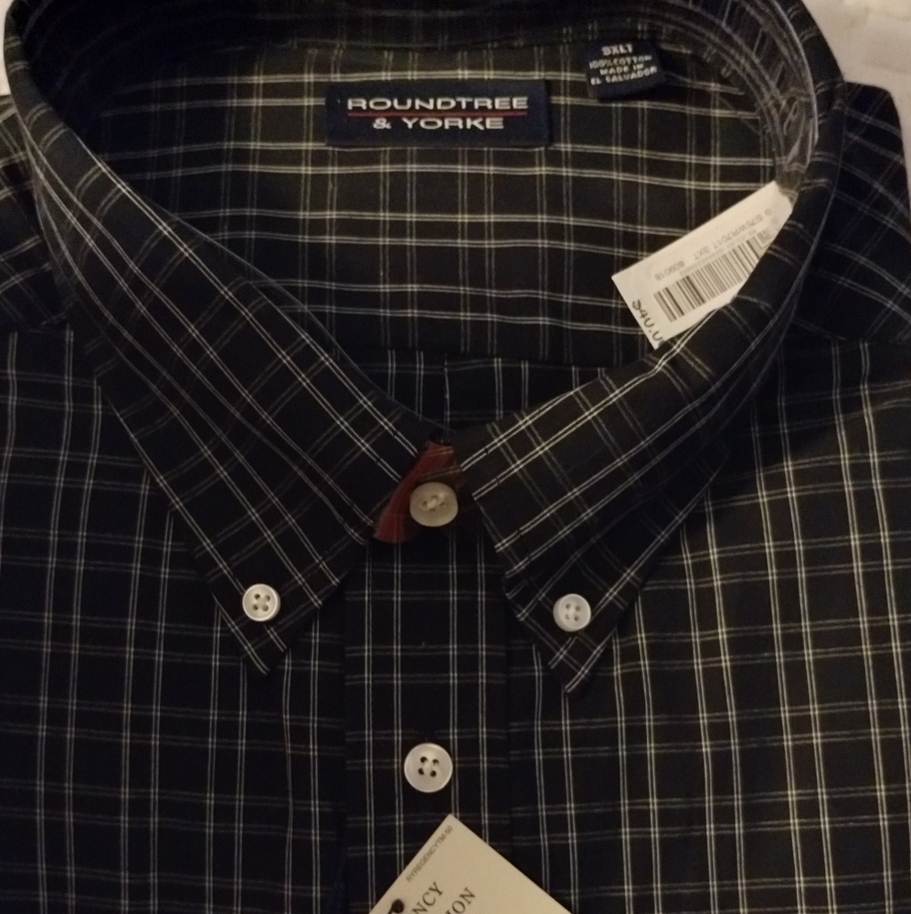Men's Black and white striped shirt